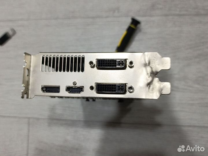 Видеокарта HIS HD 5770 1GB gddr5