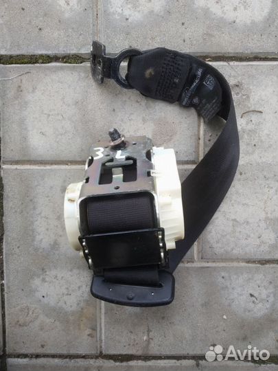 Ремень безопасности задний левый Ford Focus 3