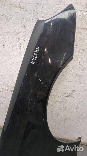 Крыло Mercedes E W211, 2008