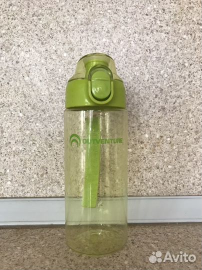 Питьевая бутылка