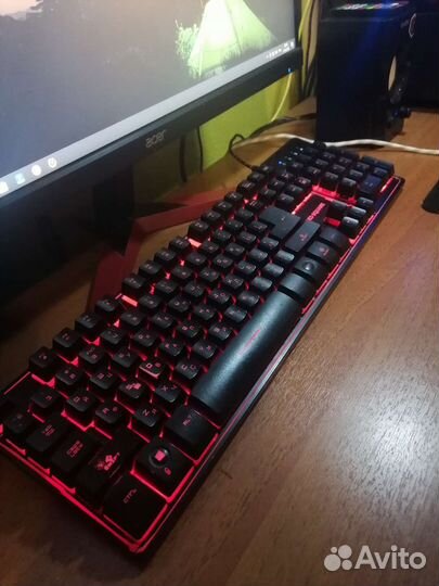 Игровая клавиатура red square