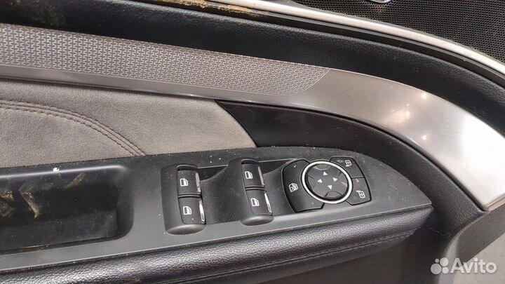 Замок двери Ford Explorer, 2017