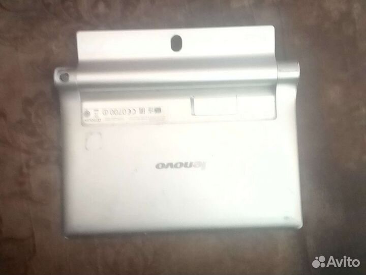 Планшет Lenovo yoga Tablet 2-830L