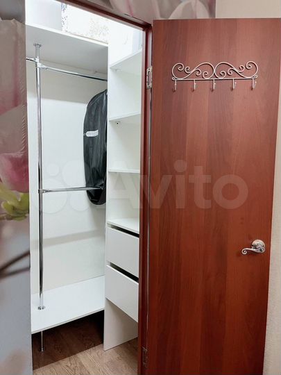 2-к. квартира, 54 м², 2/5 эт.