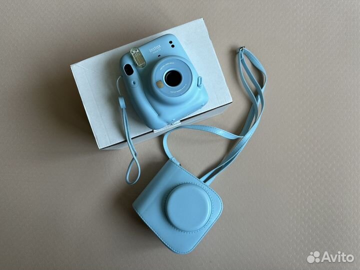 Фотоаппарат Fujifilm Instax Mini 11