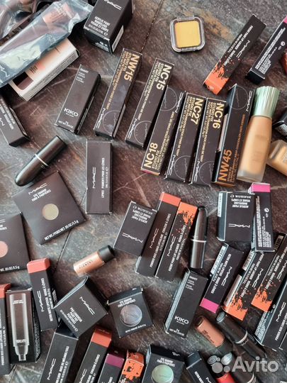 Лот косметики оптом