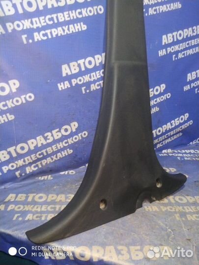 Обшивка средней стойки Ваз LADA Largus Cross