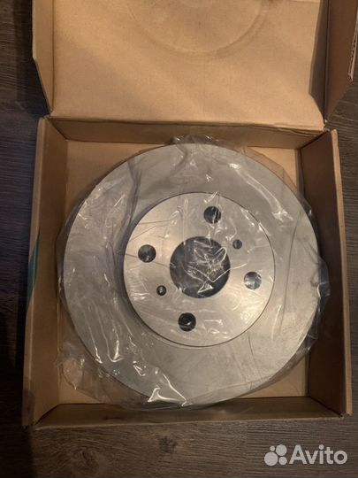 Тормозные диски(вентилируемые) 2 шт