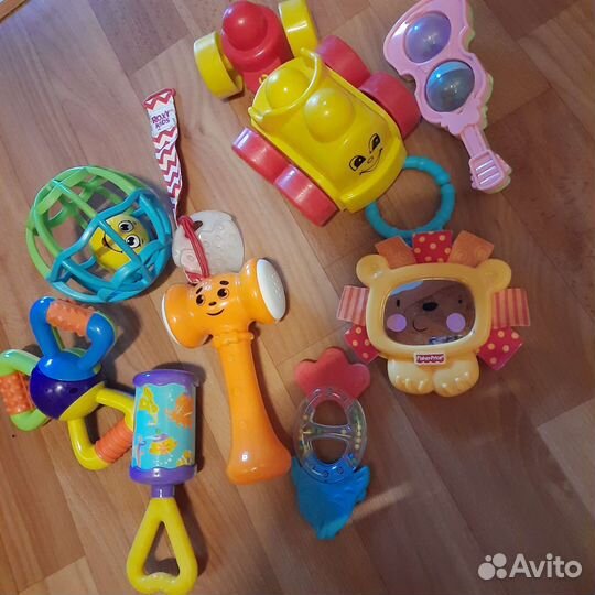 Игрушки для малышей