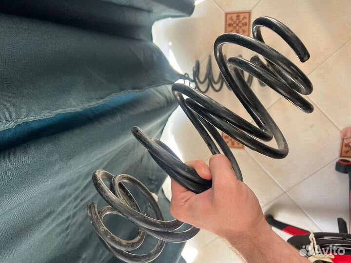 Пружины Комплект пружин vw golf 6 passat jetta