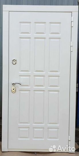 Дверь входная металлическая