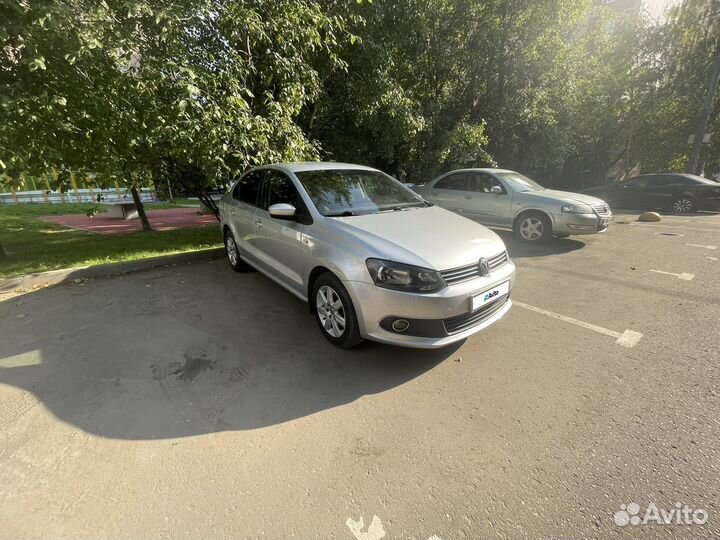 Volkswagen Polo 1.6 AT, 2011, 147 000 км