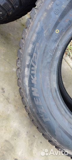 Kumho I'Zen KW22 235/65 R17