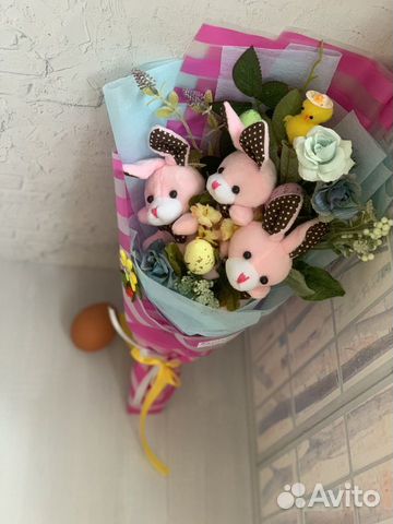 Букет весенний с игрушками