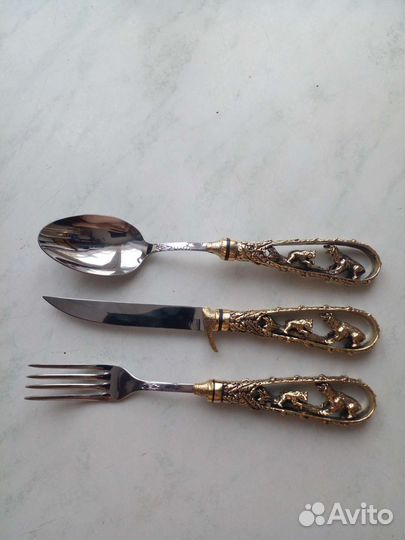 Набор столовых приборов