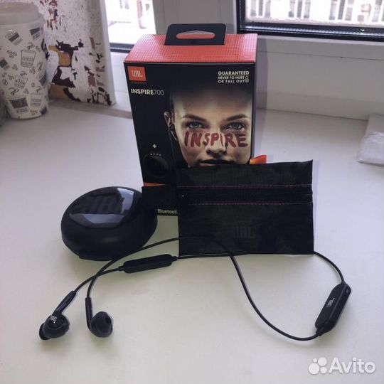 Наушники Bluetooth JBL Inspire 700