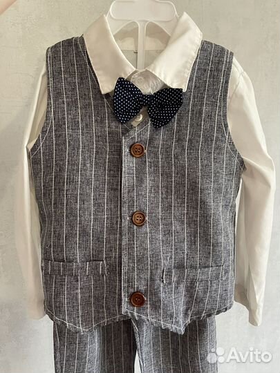 Костюм праздничный