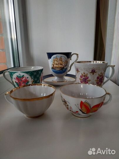 Чашки и бокалы