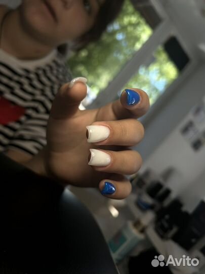 Мастер маникюра и педикюра