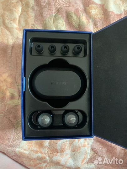 Беспроводные наушники philips