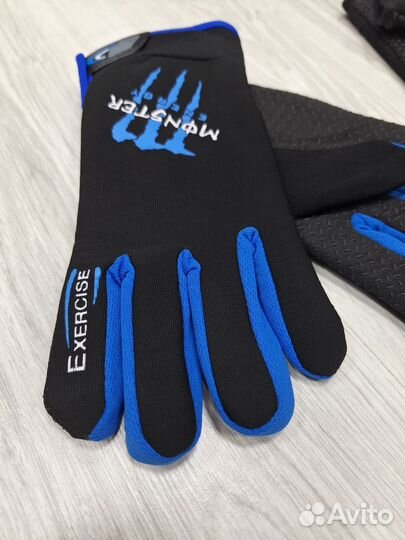 Горнолыжные перчатки