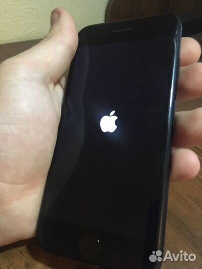 iPhone 7, 32 ГБ