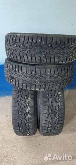 Nokian Tyres Hakkapeliitta 7 185/60 R15 88T