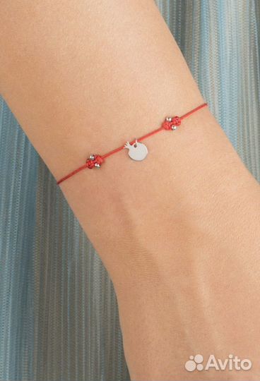 Браслет красная нить серебро kurshuni