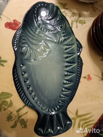 Блюдо сервировочное из керамики винтажные