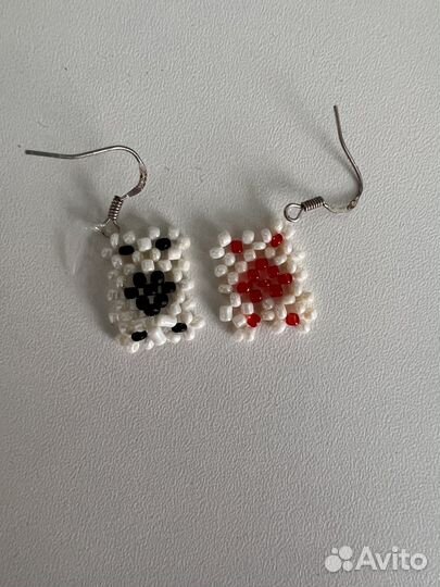 Украшения из бисера