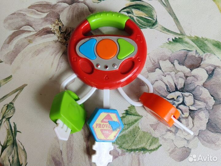 Развивающая игрушка ключики