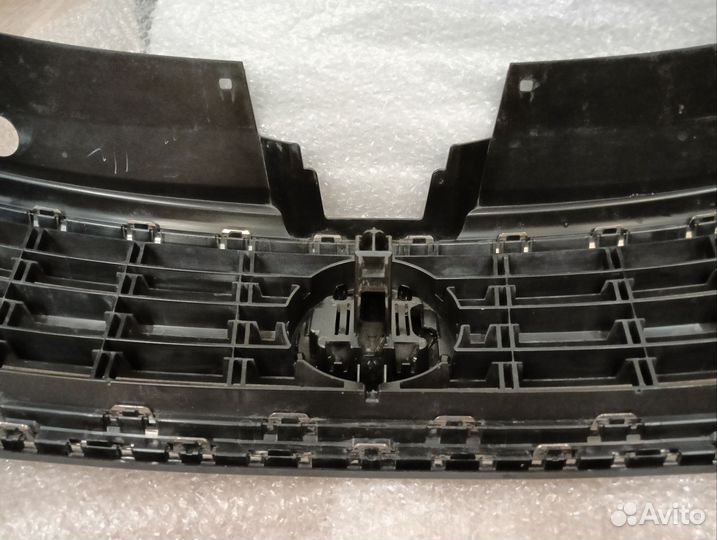 Решетка радиатора на Volkswagen polo с 2020г