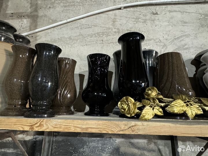 Опт памятников