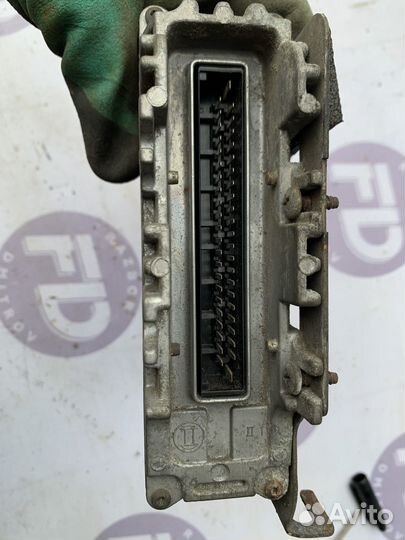 Блок управления двигателем Golf 3