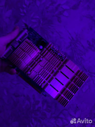 Видеокарта gigabyte 512мб
