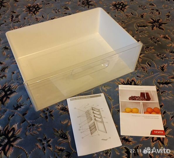 Стекла-полки, ящик от холодильника Vestel ecb170vw