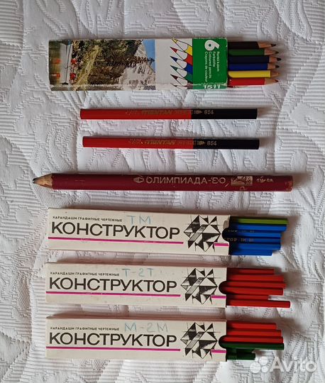 Цветные простые карандаши СССР
