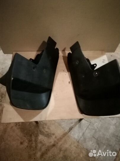 Брызговики задние