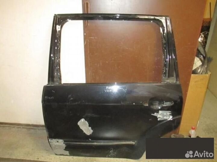 Дверь задняя левая Ford Galaxy