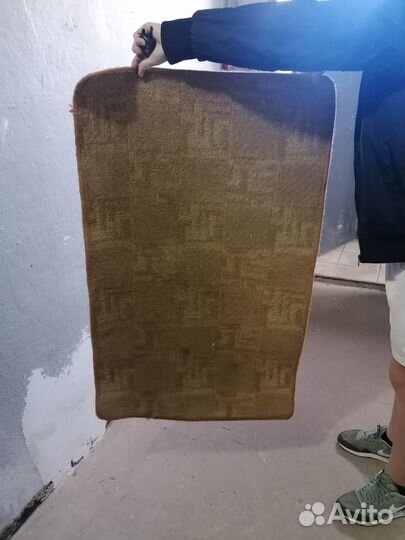 Коврики (2 шт)