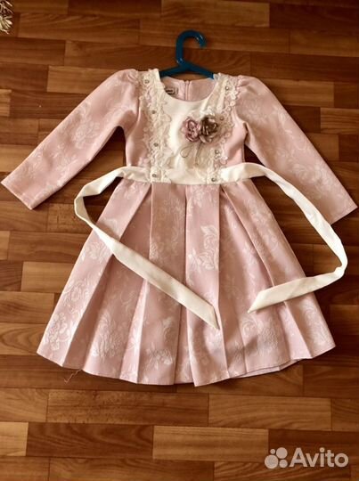 Платье новое