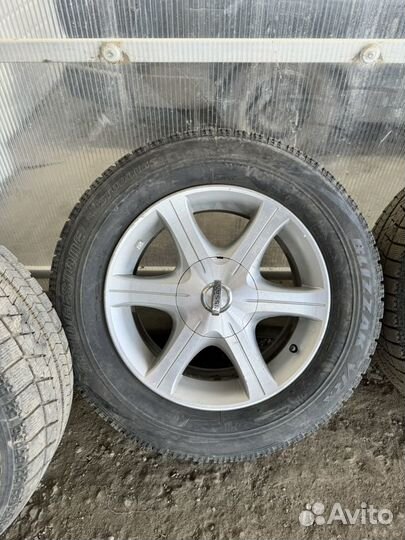 Bridgestone Blizzak VRX 225/60 R16