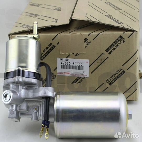 Toyota land cruiser 200/LX насос тормозной системы