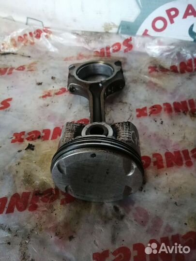 Поршень с шатуном Z6 Mazda 3BK, 1.6