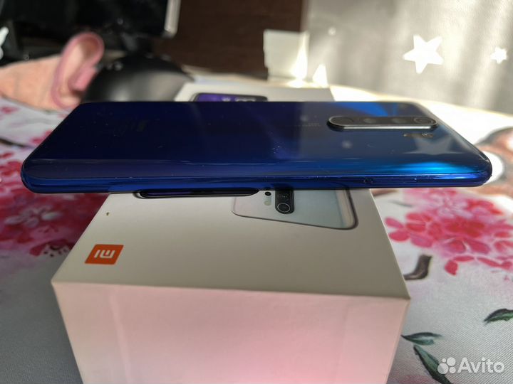 Телефон Xiaomi redmi note 8 pro