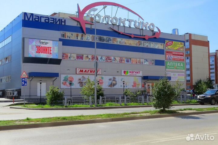 Продавец в магазин одежды в ТЦ 