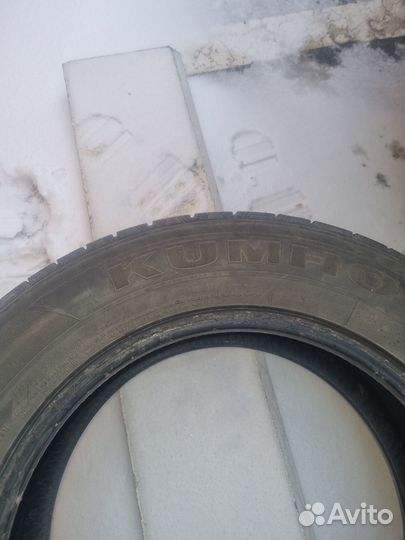 Kumho Ice Power KW21 215/60 R16