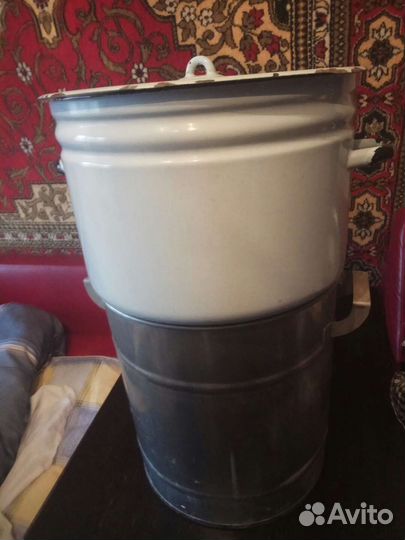 Кастрюля эмалированная