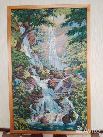 Картина из гобелена