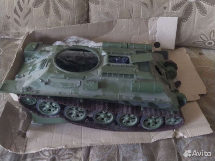 Сборная модель танка т34 собирать